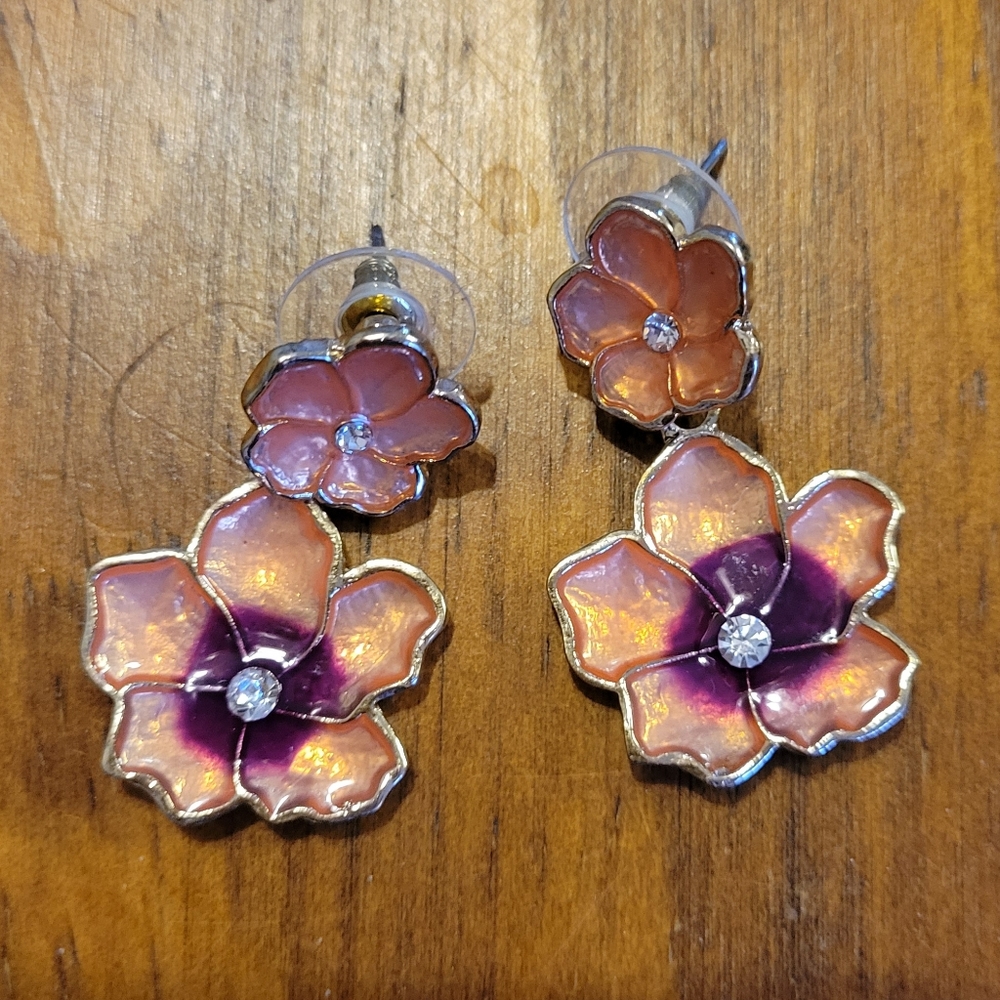 Earrings, pink hibiscus with rhinestones